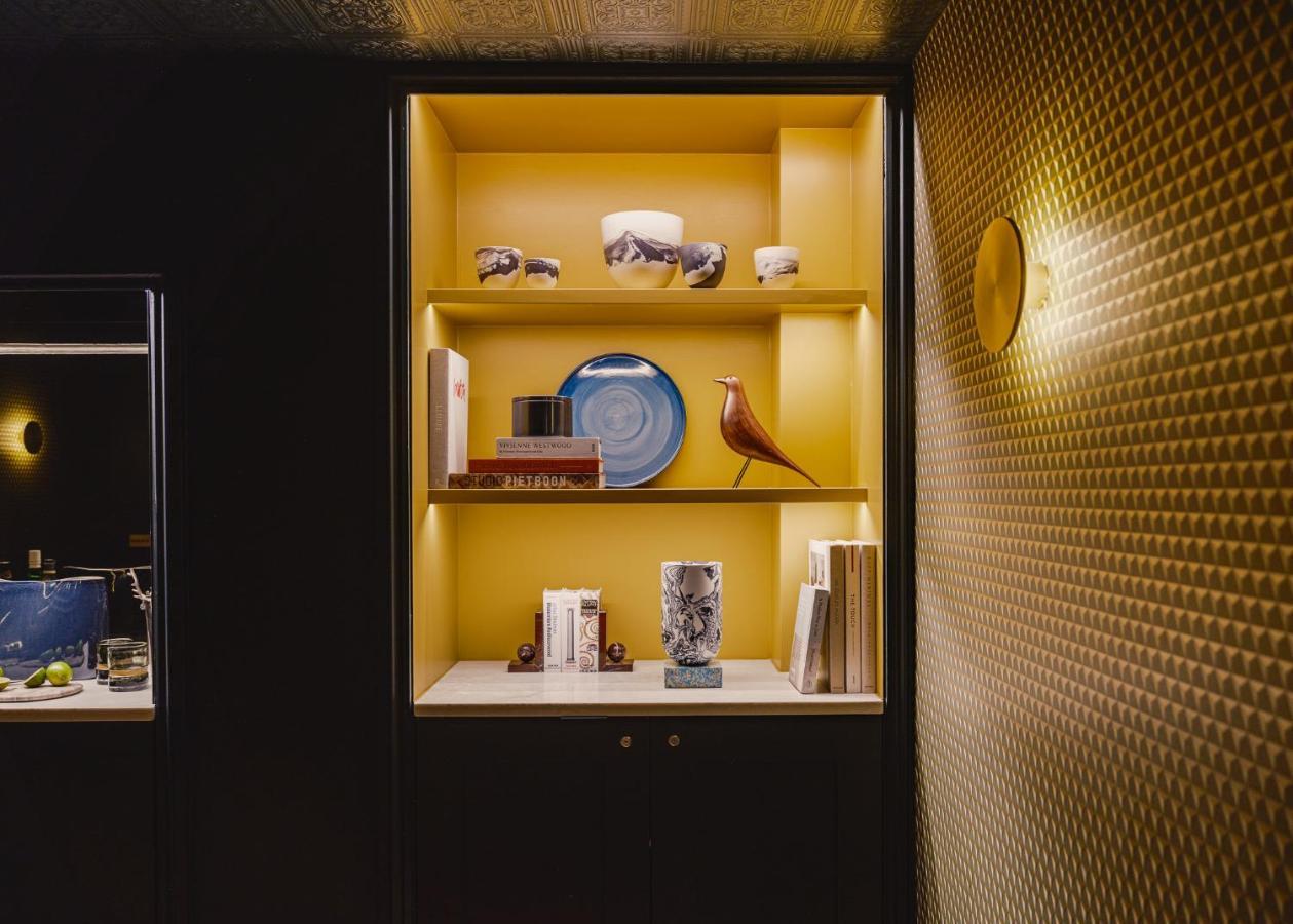 باث Leighton House - Boutique Guesthouse المظهر الخارجي الصورة A niche in a hotel room