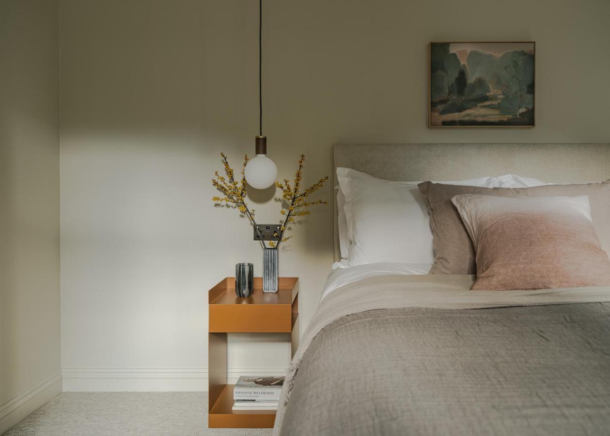 باث Leighton House - Boutique Guesthouse المظهر الخارجي الصورة A bedroom