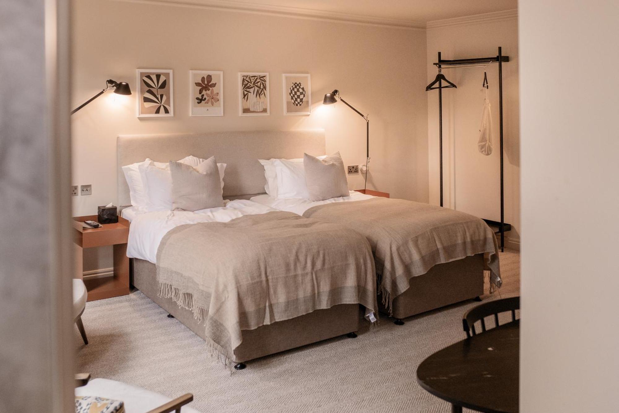 باث Leighton House - Boutique Guesthouse المظهر الخارجي الصورة A room at the Hotel