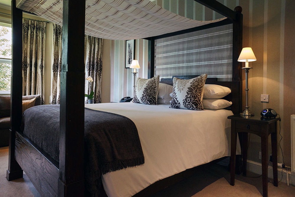 باث Leighton House - Boutique Guesthouse المظهر الخارجي الصورة A bedroom at The Old parsonage