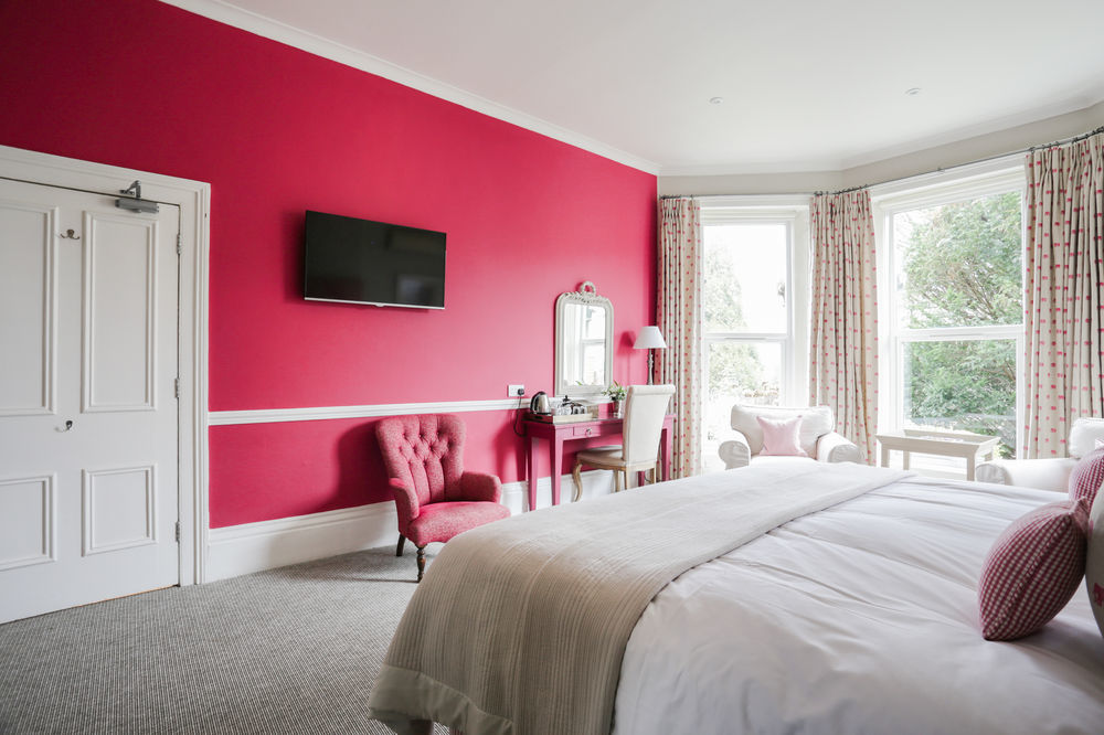 باث Leighton House - Boutique Guesthouse المظهر الخارجي الصورة A bedroom at The Old Swan